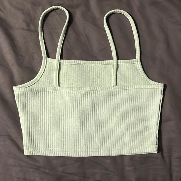 H&M Cropped Tank Top - Picture 3 of 3
